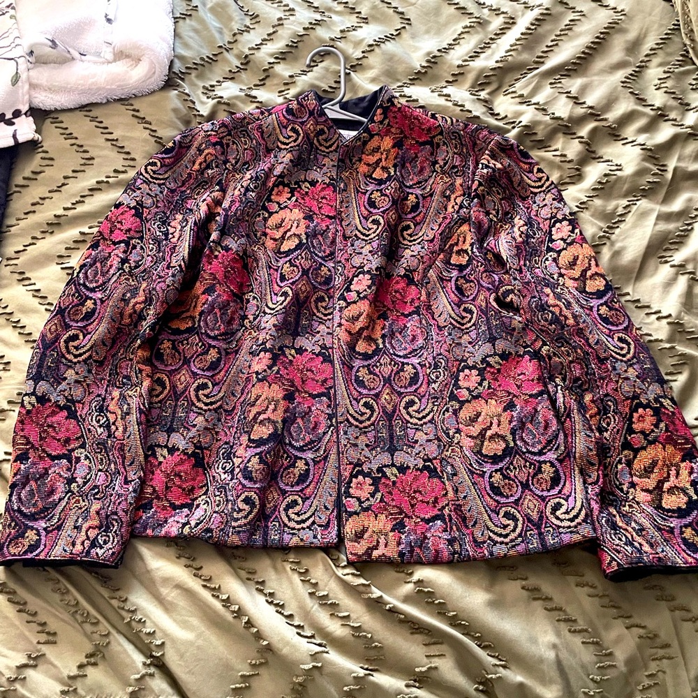 Vintage Floral Blazer Women’s Jacket